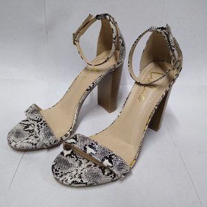 Lulu’s Taylor Snakeskin Heels